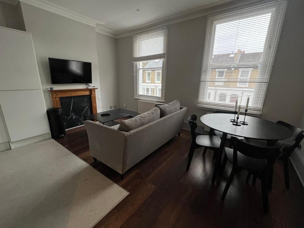 Lovely 2-Bedroom Victorian Flats Лондон Экстерьер фото